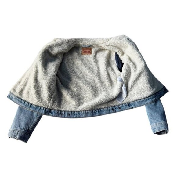 Levi's Women's Sz M Sherpa Lined Cropped Denim Trucker Jacket - Picture 12 of 13